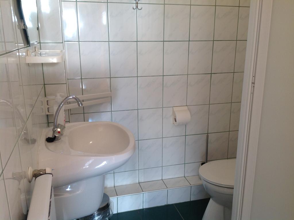Hotel Attila Apartmanház Hévíz Esterno foto